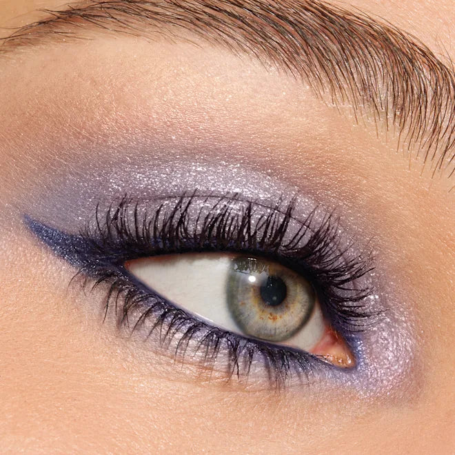 Charlotte Tilbury blue palette Limited-edition blue eyeshadow palette with 9 nostalgic denim shades.