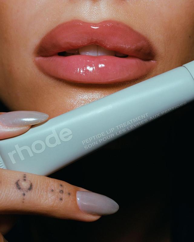 Rhode peptide lip treatment(salted caramel)
