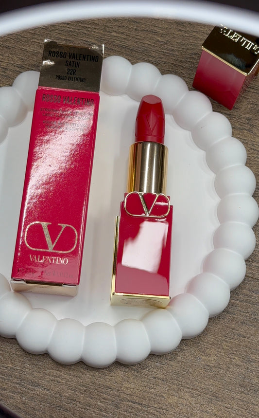 Valentino rosso valentino shade 22r