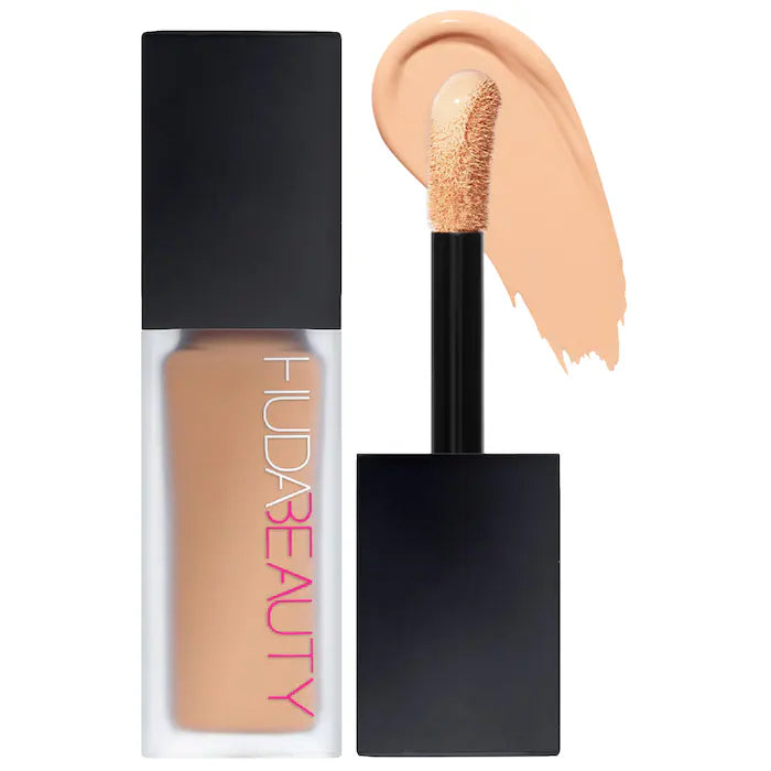 HUDA BEAUTY
FauxFilter Matte Buildable Coverage Waterproof Concealer